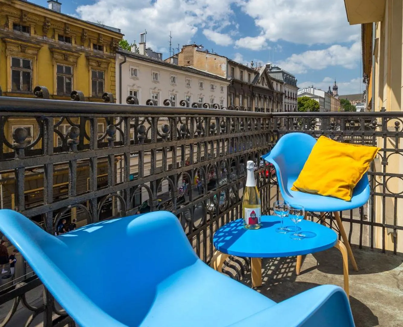 Friendhouse Apartments Starovislna Cracovia 0*,