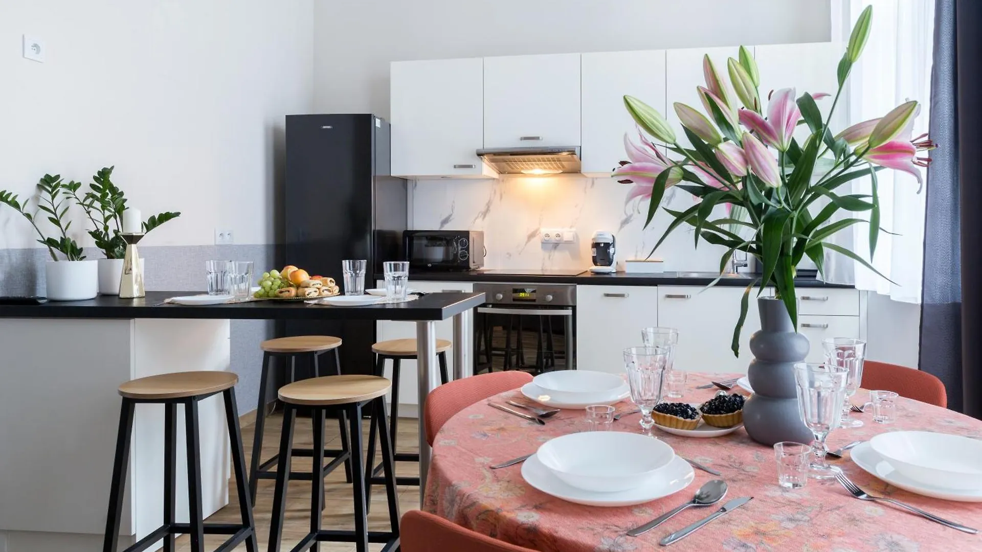 Friendhouse Apartments Starovislna Cracovia Polonia