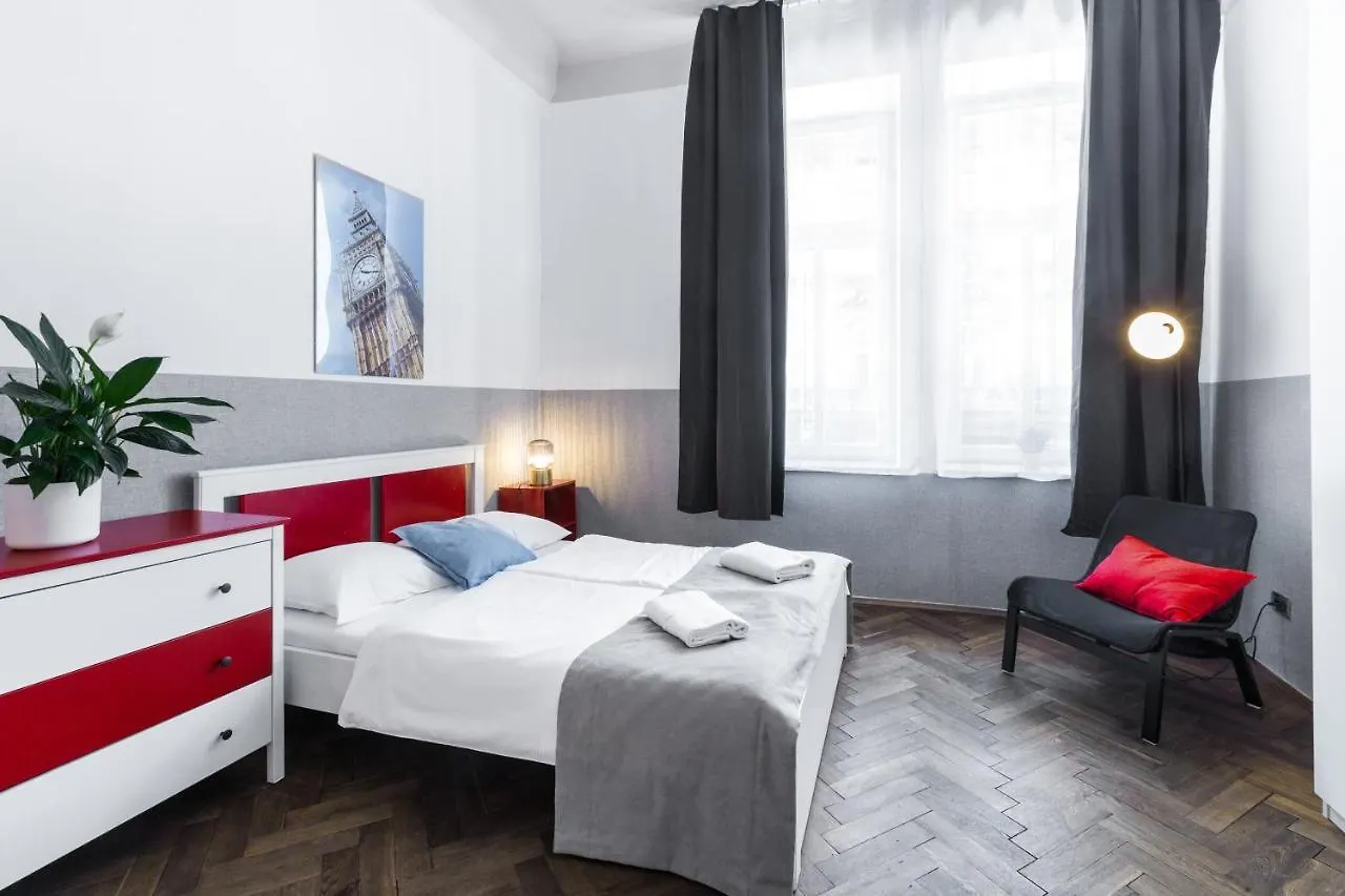 Friendhouse Apartments Starovislna Krakow