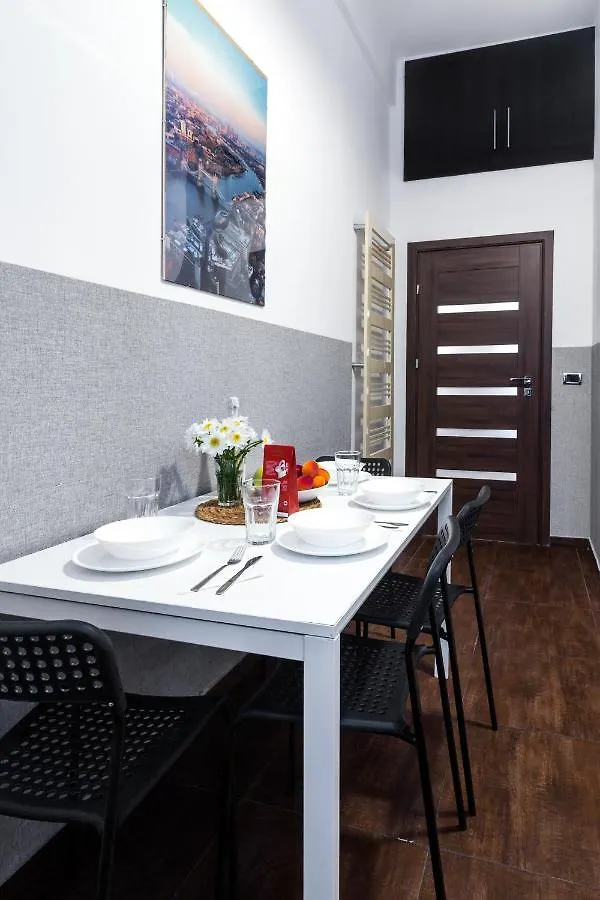 Friendhouse Apartments Starovislna Krakow
