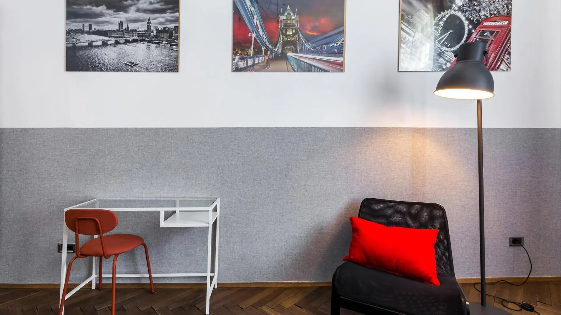 Friendhouse Apartments Starovislna Krakow 0*,  Poland