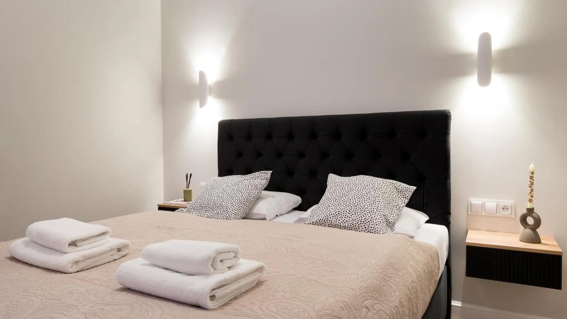 Friendhouse Apartments Starovislna Krakov 0*,